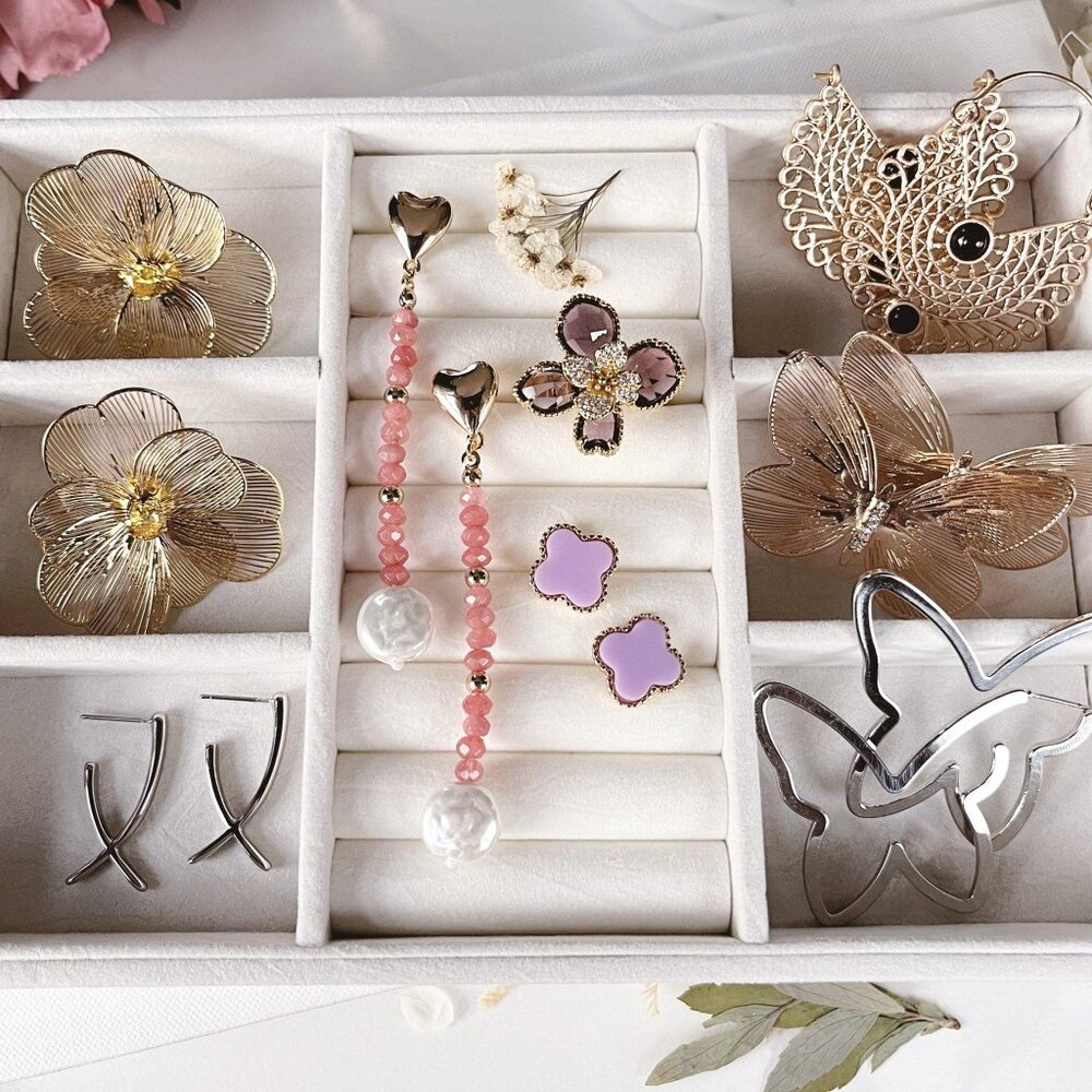 Spring Collection - Picture 9 of 16